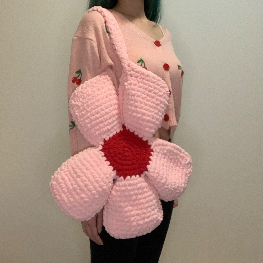 Handmade Knit Crochet Light Pink Red Flower Tote Bag Kitsch Daisy Purse Y2k